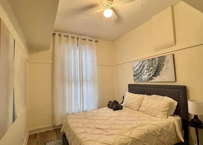 Elegant 3br River North Escape L Free Parking